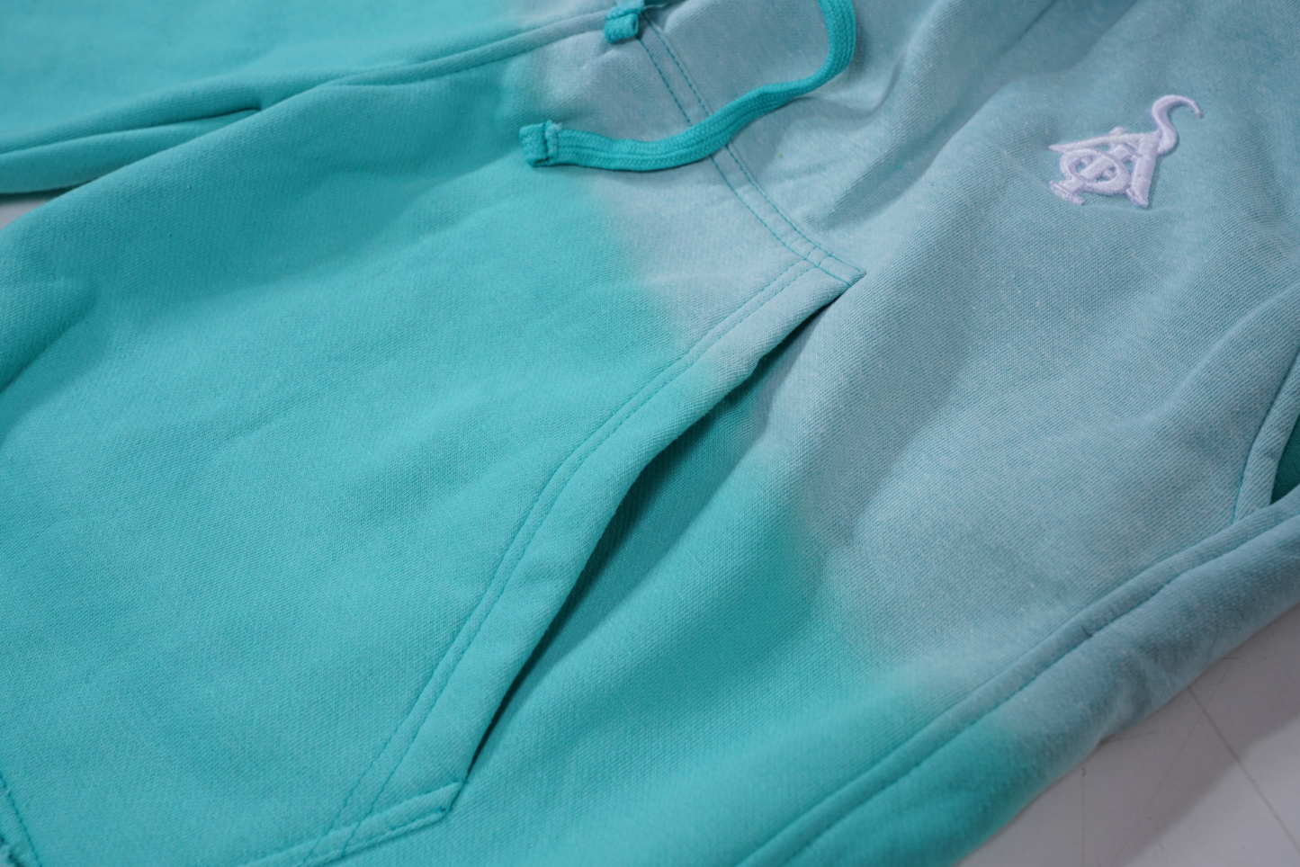 Hoodie Shorts (Turquoise Fade)