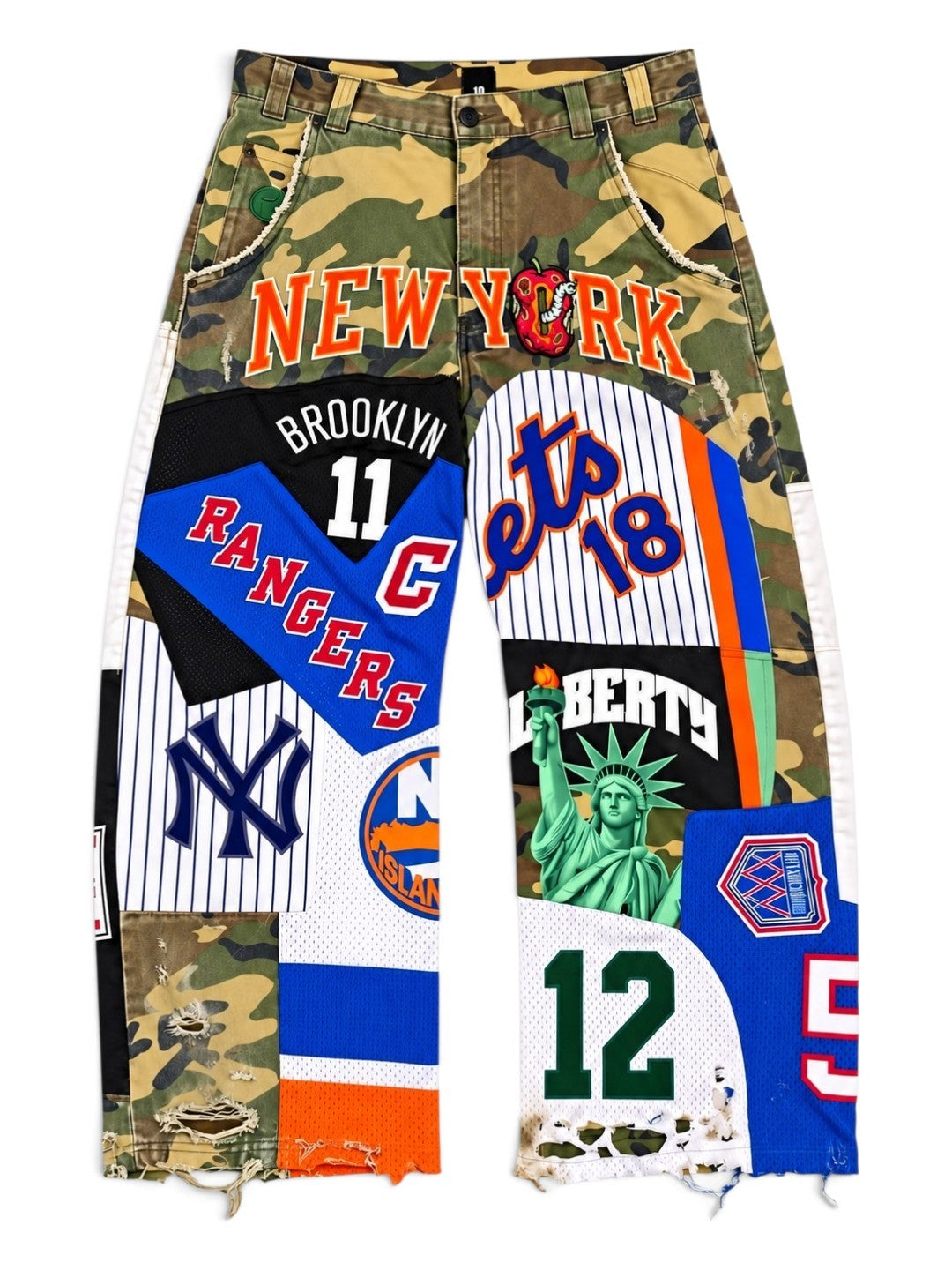 (PREORDER!!!!!) WHAT THE NEW YORK UPCYCLED PATCHWORK CAMO PANTS