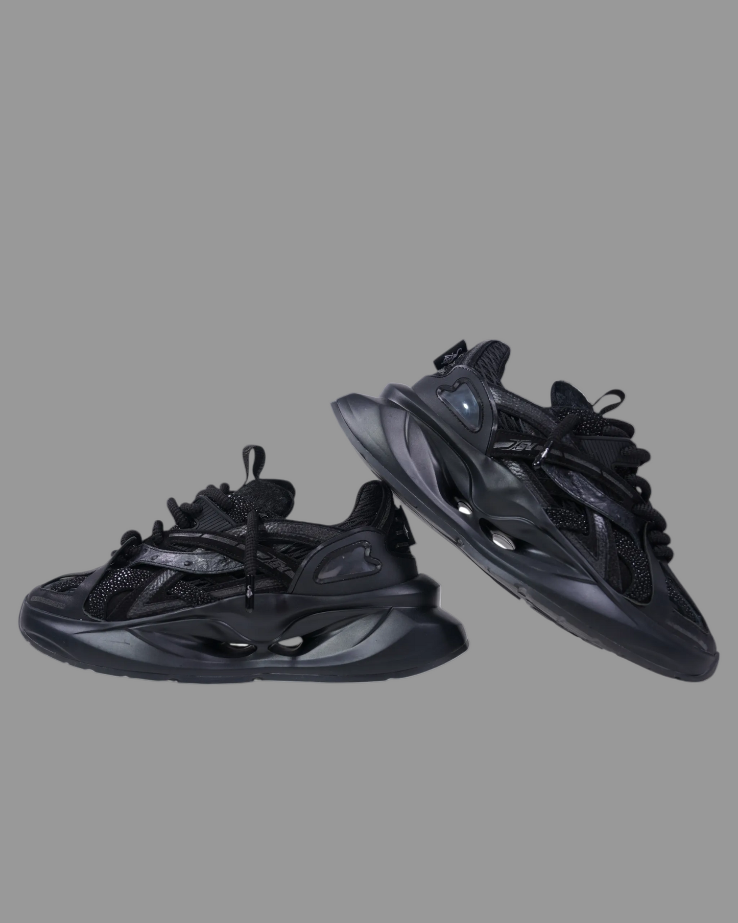 XSV SNEAKER (Triple Black)