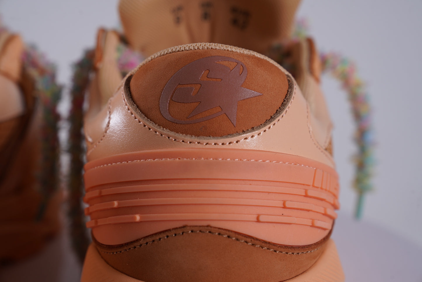 GENESIS MT SNEAKER (Easter)