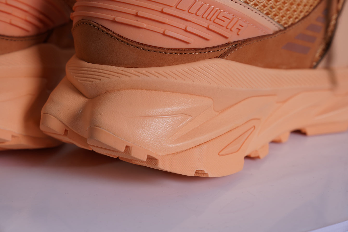 GENESIS MT SNEAKER (Easter)