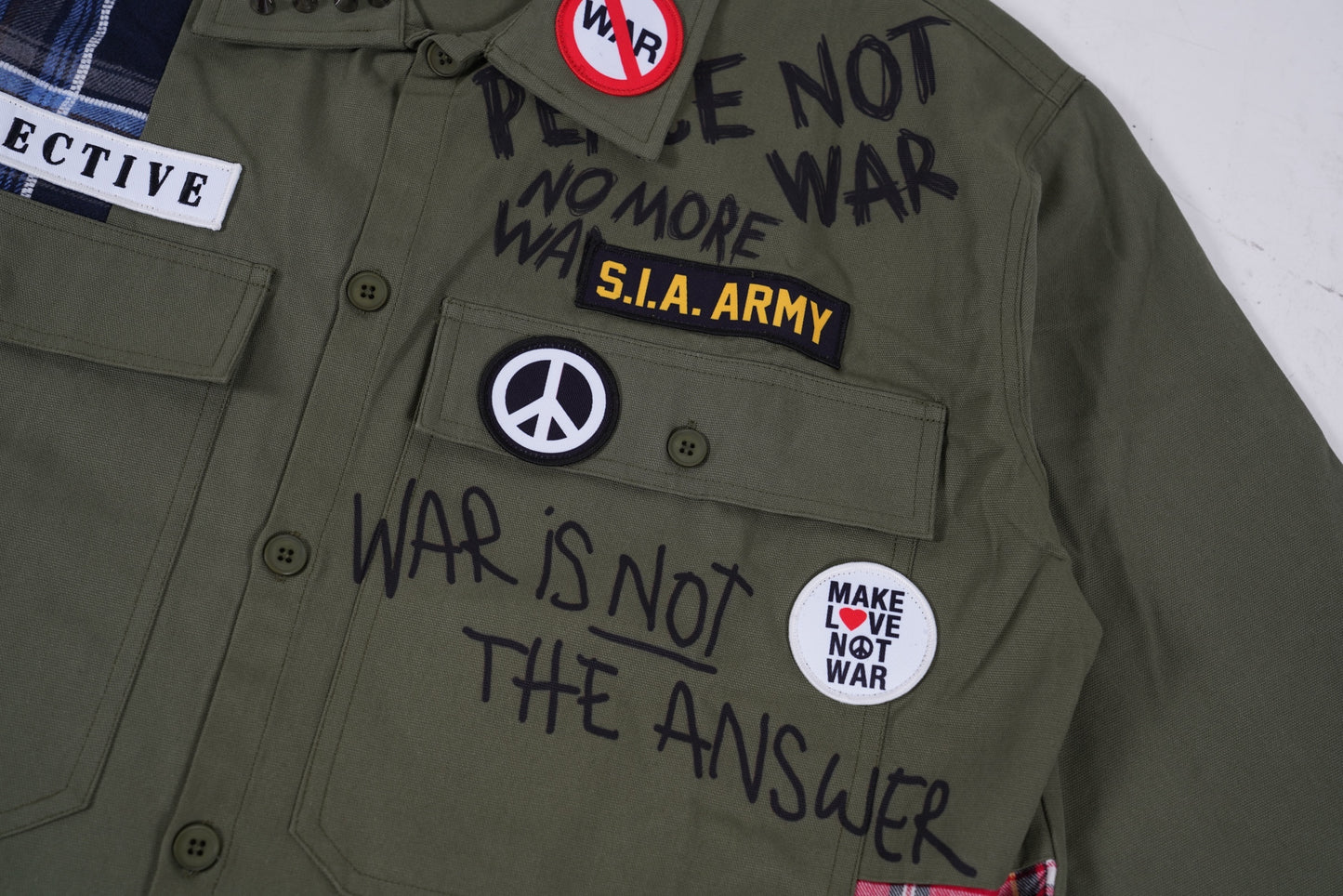 LOVE NOT WAR BUTTON UP (Olive)