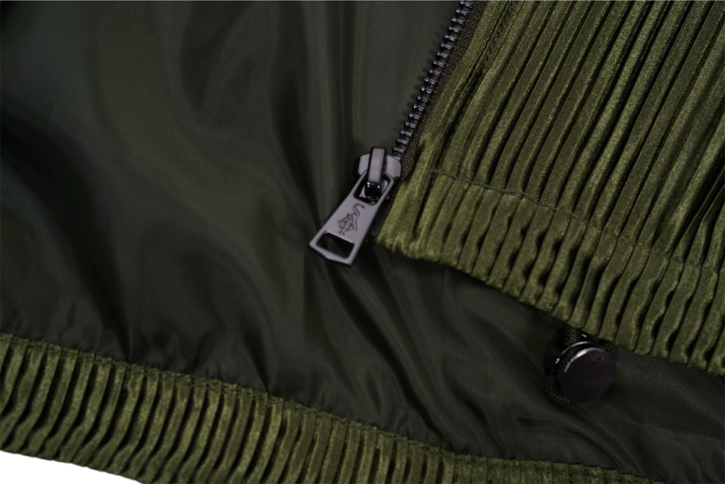 SIA HER RELAXED PLISSE JACKET (OLIVE)