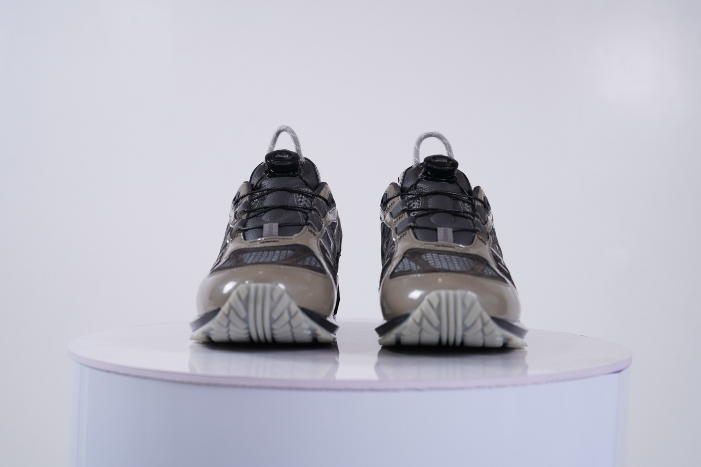 HEIR LOW (ARABIAN GRAY)