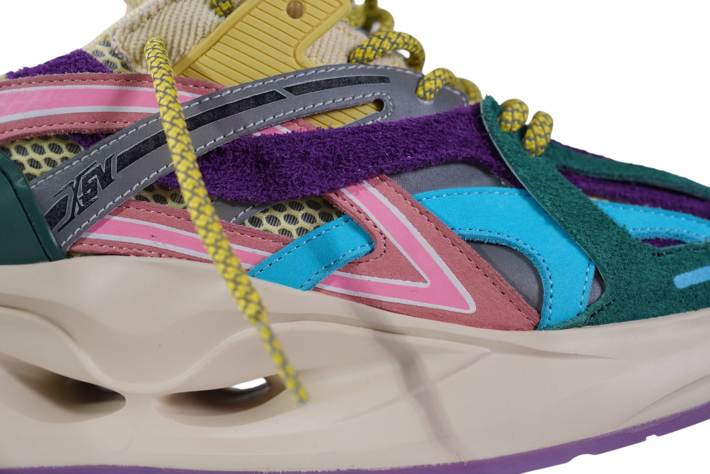 XSV SNEAKER (Round 2)