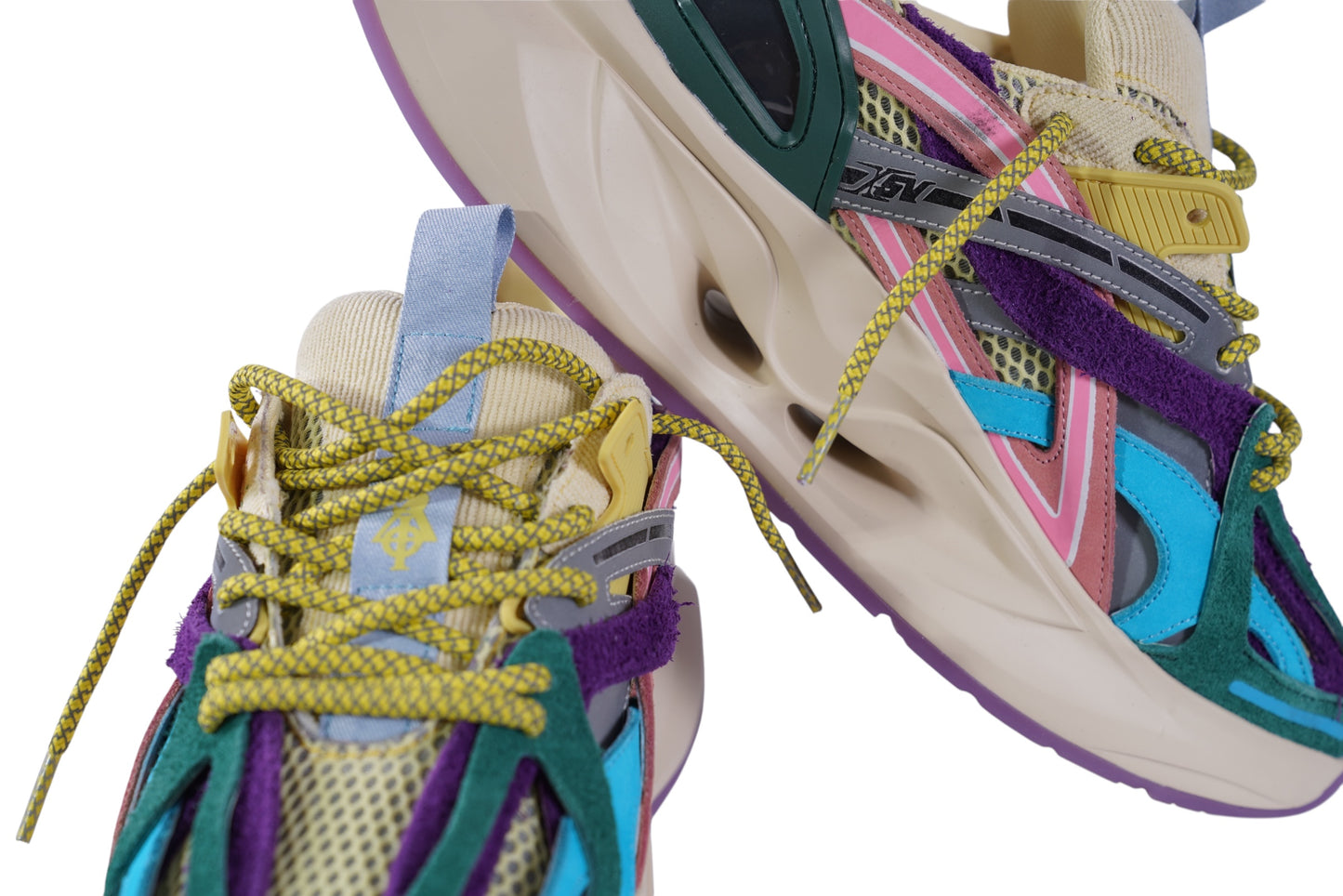 XSV SNEAKER (Round 2)