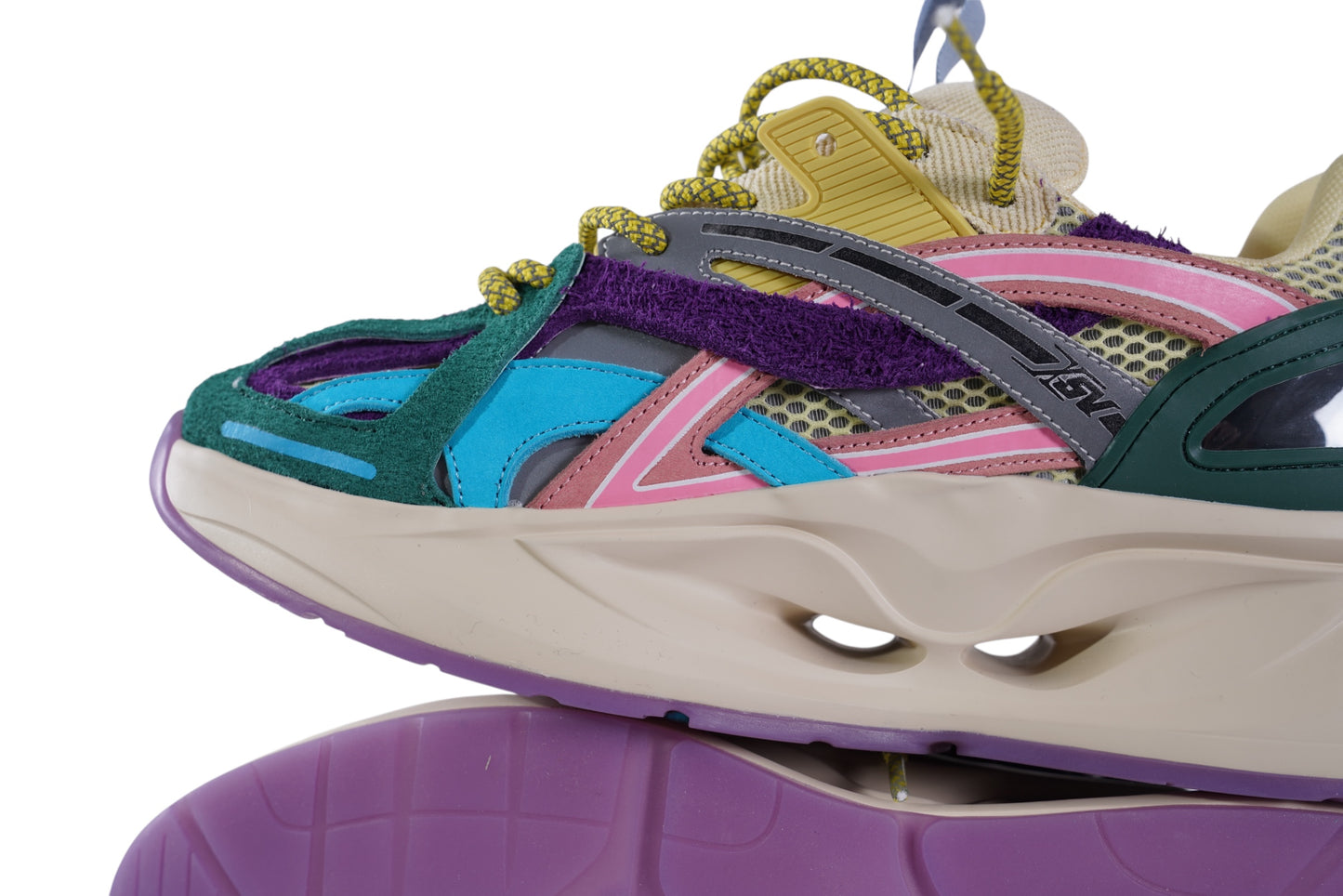 XSV SNEAKER (Round 2)
