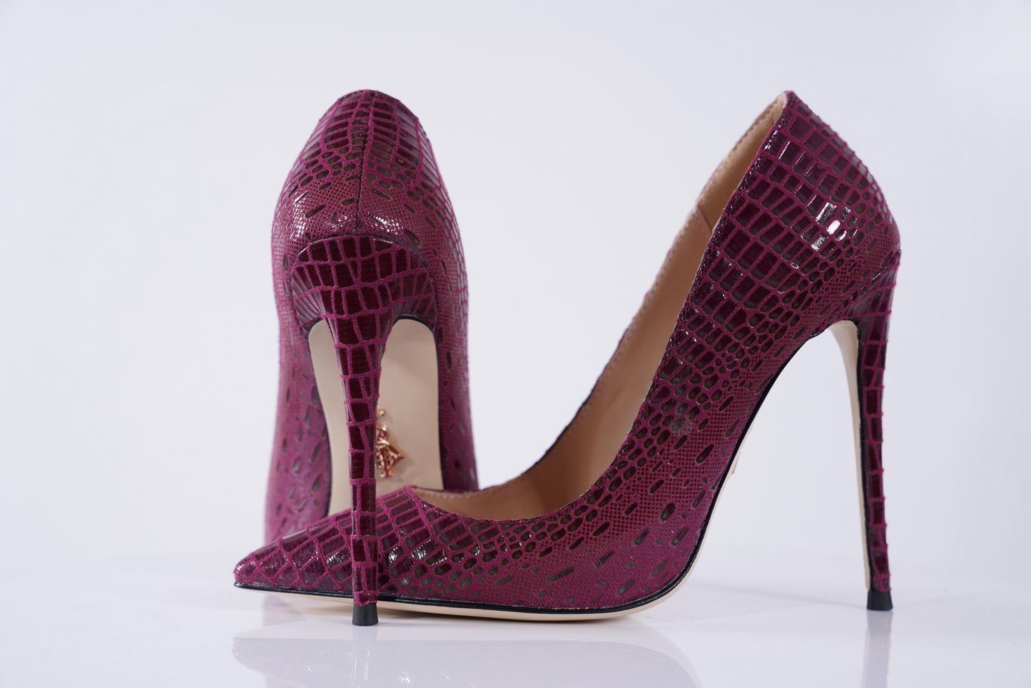 SIA HER Heights (Maroon)