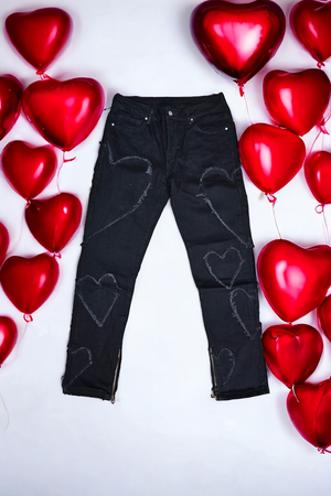 
                  
                    Load image into Gallery viewer, SIA BLACK  &amp;quot;DENIM HEARTS&amp;quot; JEANS
                  
                