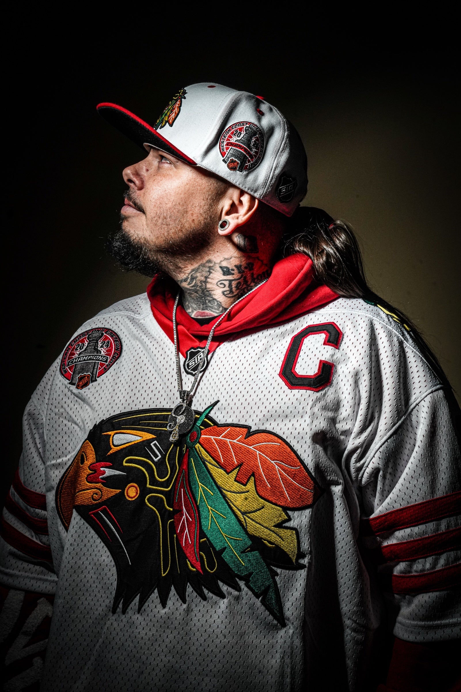 FW/24 SIA "WHITE " BLACK HAWKS HOCKEY JERSEY