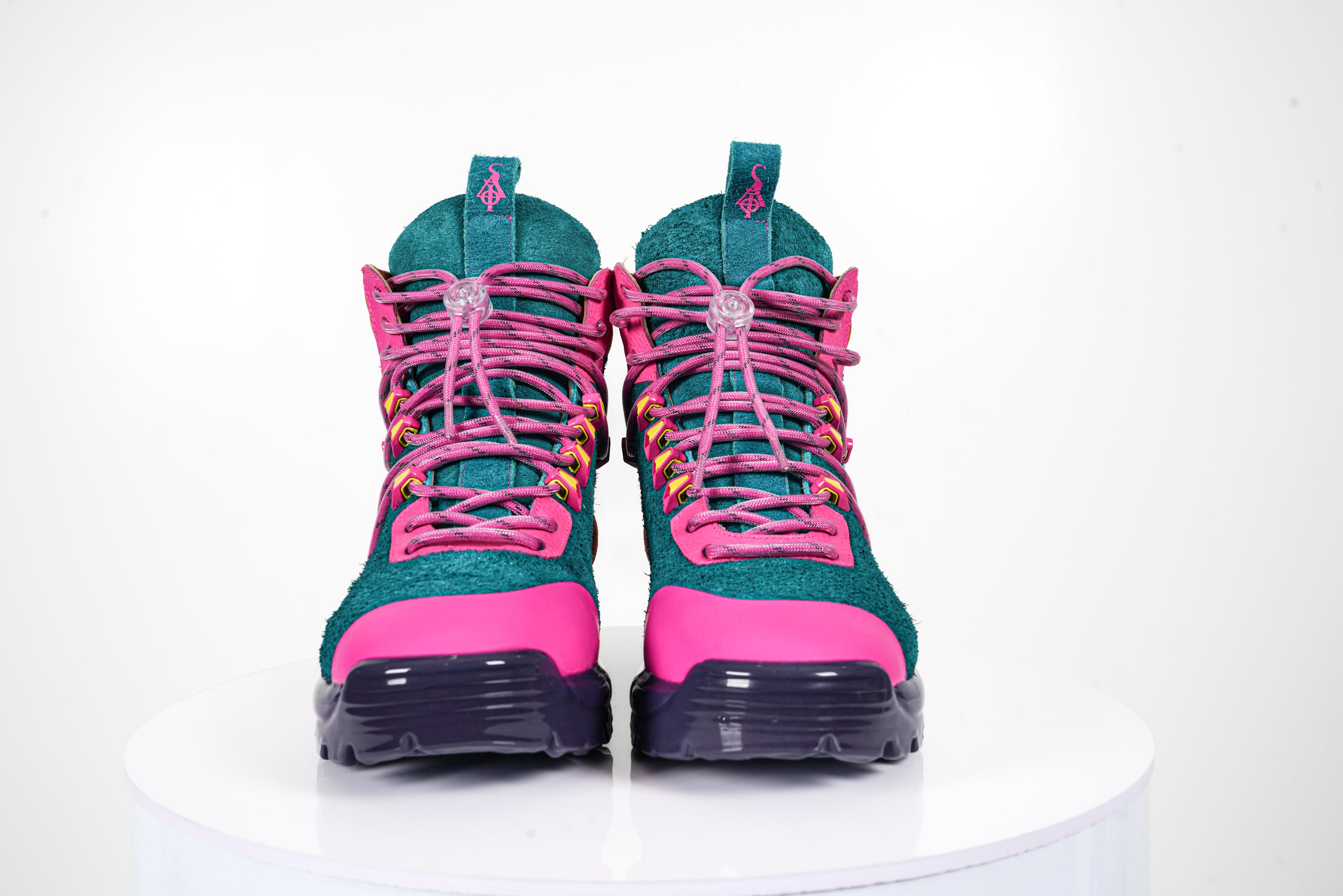 SIA "JUBILEE" HIKING BOOTS