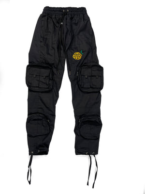 
                  
                    Load image into Gallery viewer, SIA &amp;quot;BLACK&amp;quot; LEMONNADE CARGO PANTS
                  
                