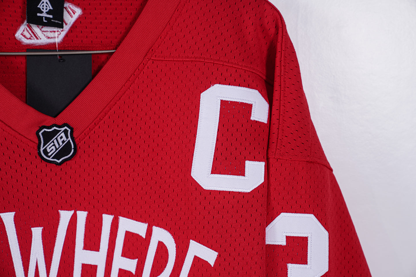 "SIA WINGS " RED/WHITE BOX CUT HOCKEY JERSEY (BACK2SCHOOL)