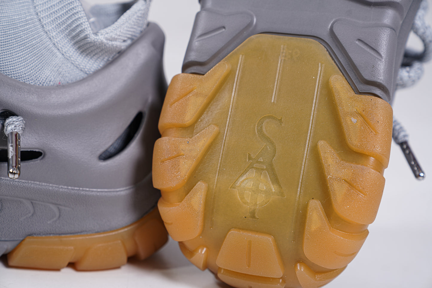 EVO FOAM TRAINER (Pigeon Fade)