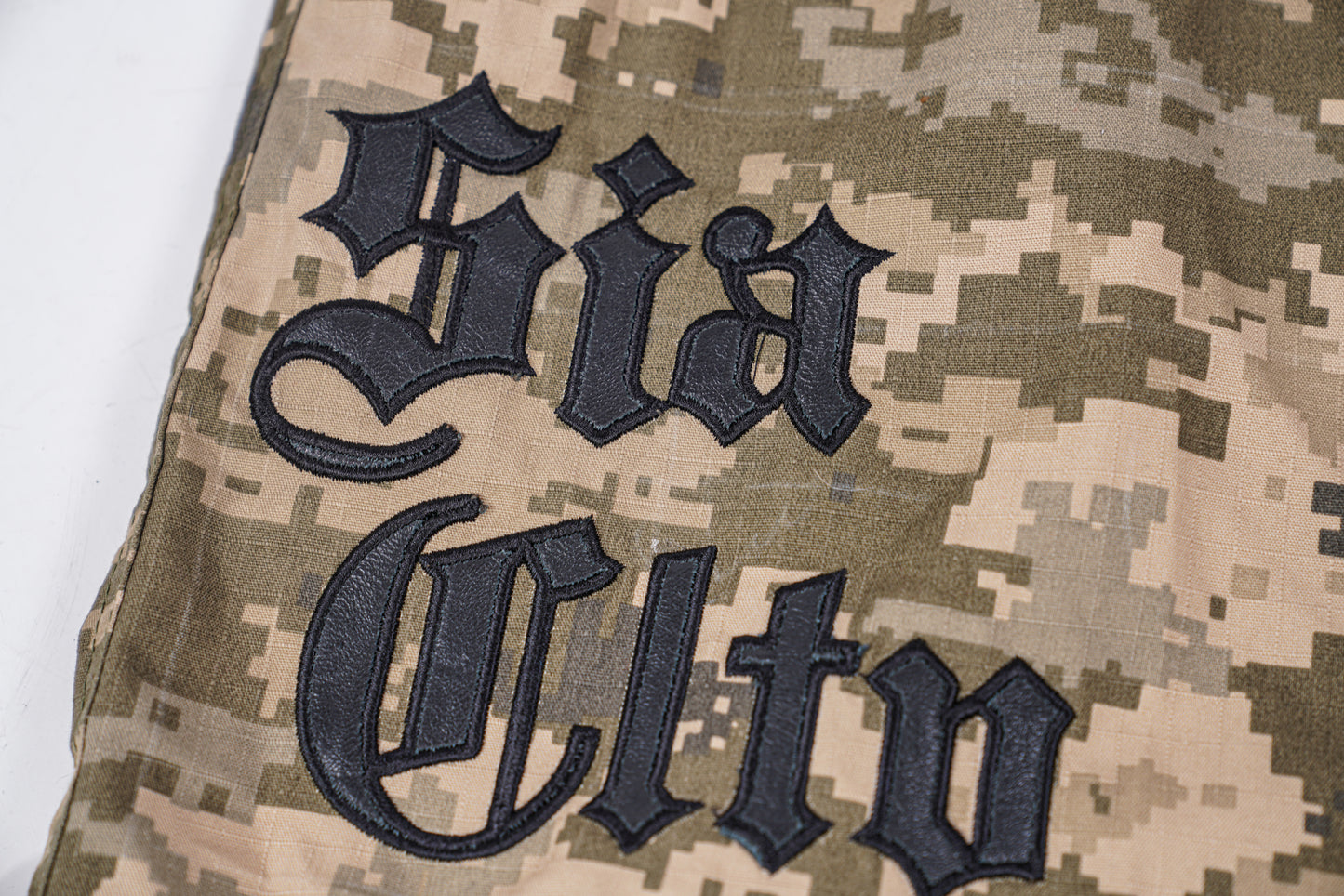 EXTENDED SHORTS (DIGITAL CAMO)
