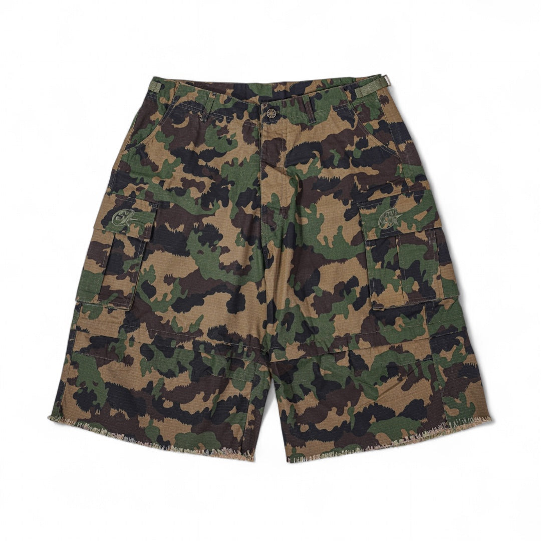 EXTENDED CONVERTIBLE SHORTS (ARMY CAMO)