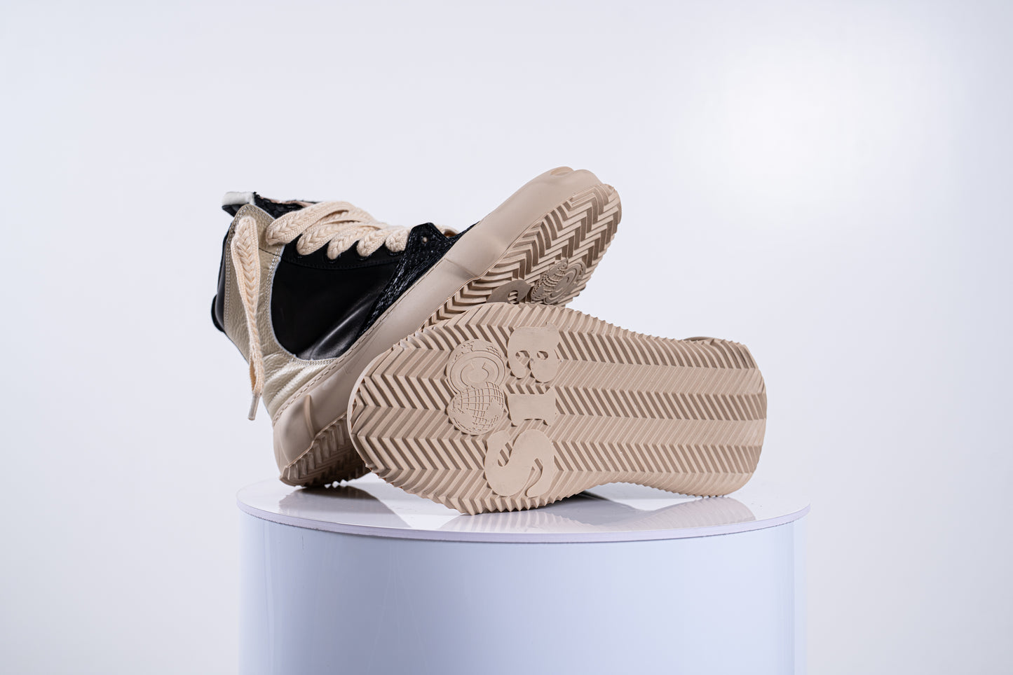 SUPASK8 HIGH (NOIR CREAM)