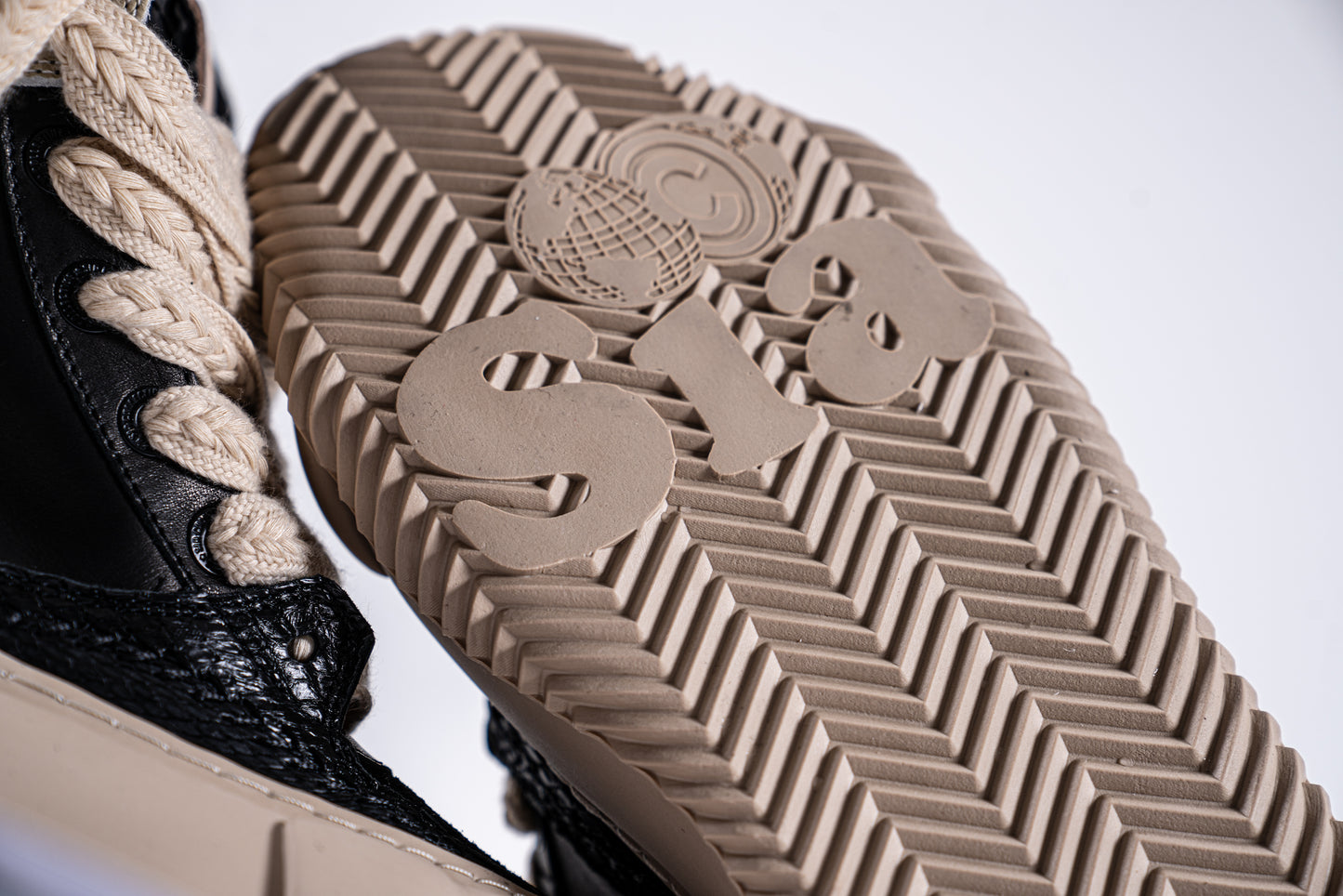 SUPASK8 HIGH (NOIR CREAM)