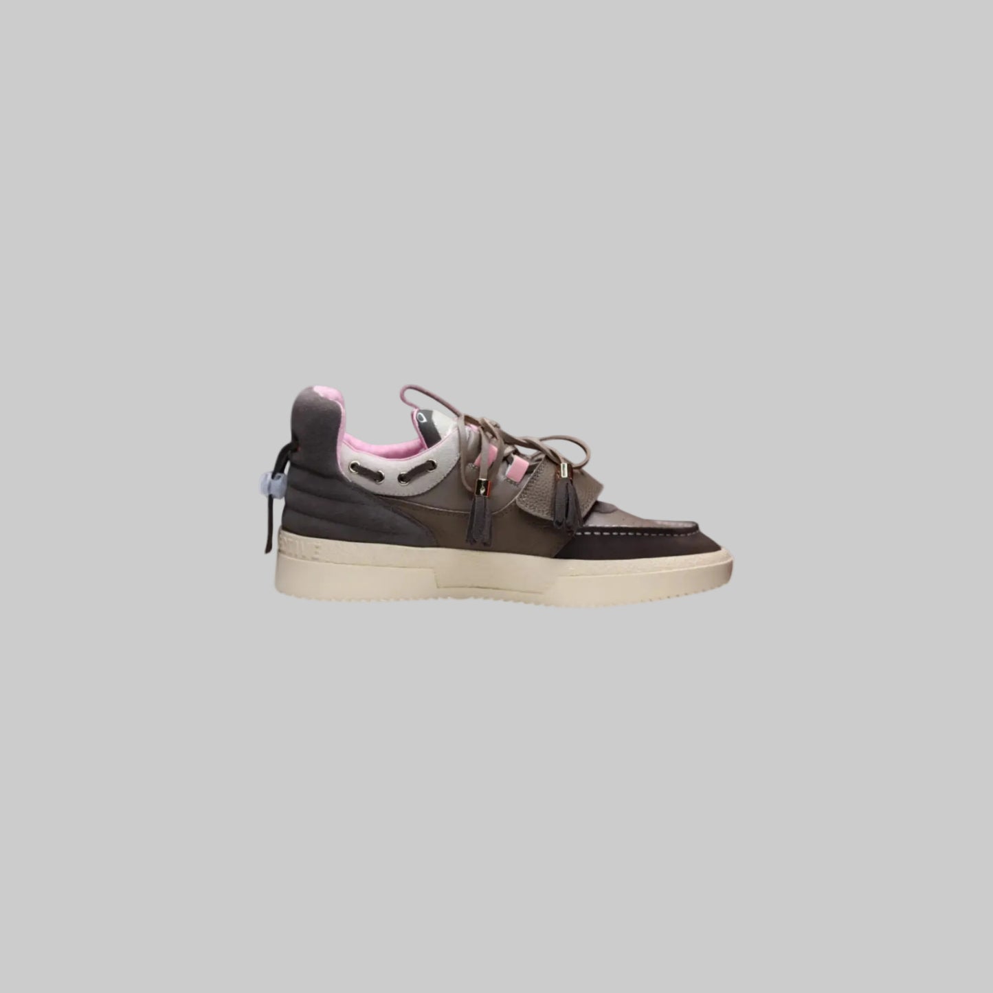 YACHT CLUB (NEAPOLITAN)