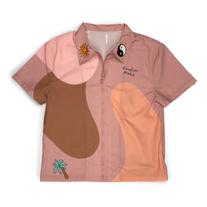 
                  
                    Load image into Gallery viewer, VACATION MODE &amp;quot;PEACH&amp;quot; ZIP UP COLLAR SHIRT
                  
                