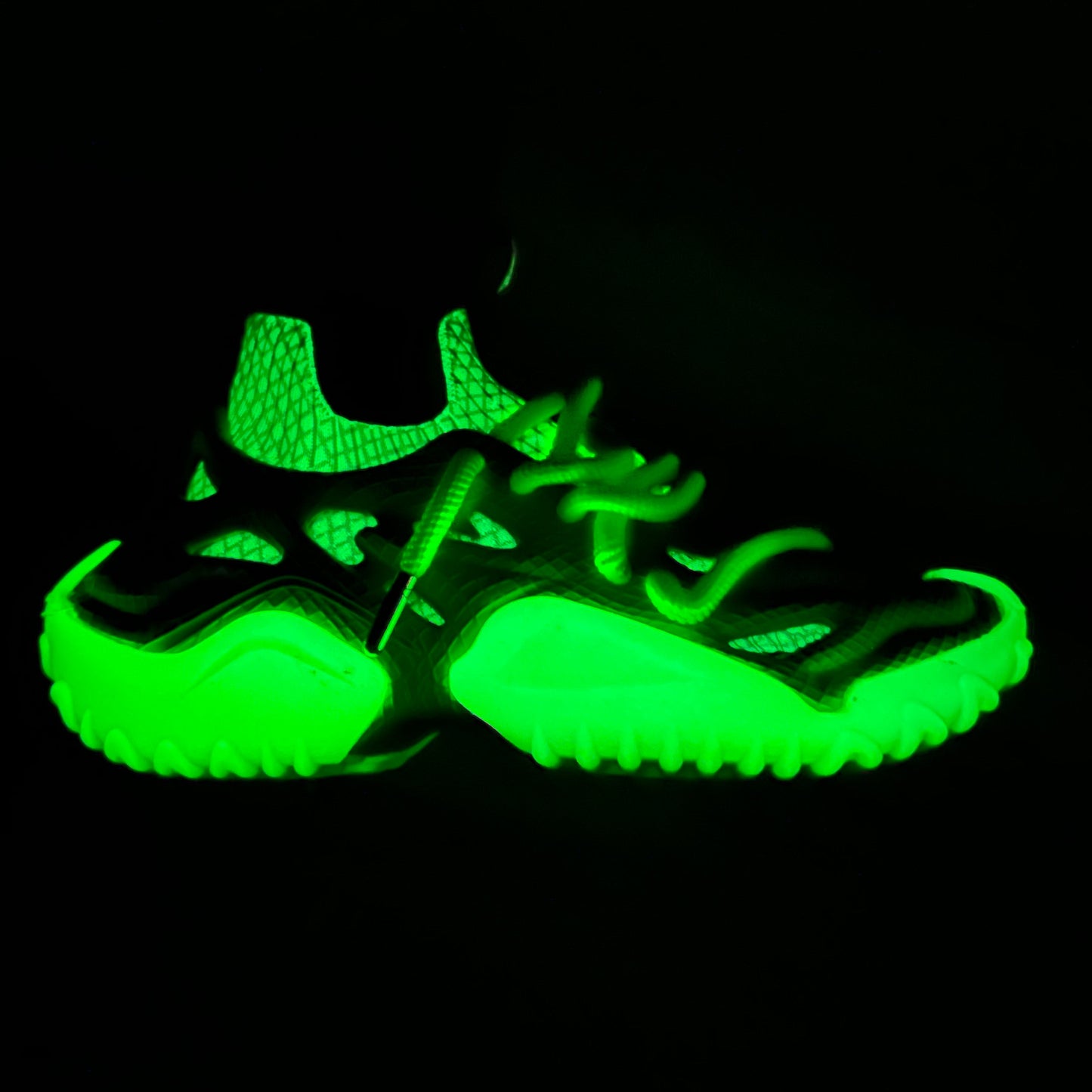 VULTUR FOAM (Grinch Glow)