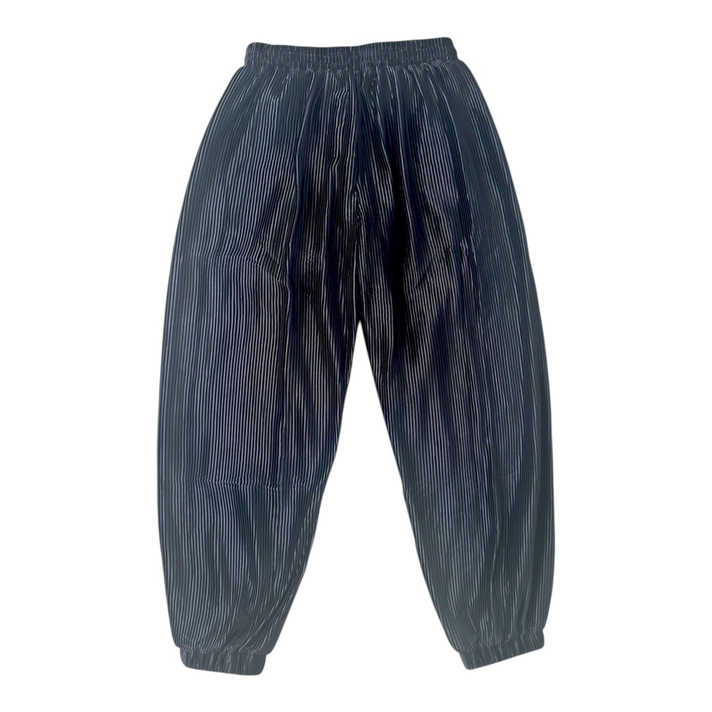 SIA HER RELAXED PLISSE DRAWSTRING PANTS (BLACK)
