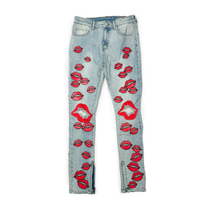 
                  
                    Load image into Gallery viewer, SIA &amp;quot;LOVER BOY&amp;quot; RED LIP JEANS
                  
                
