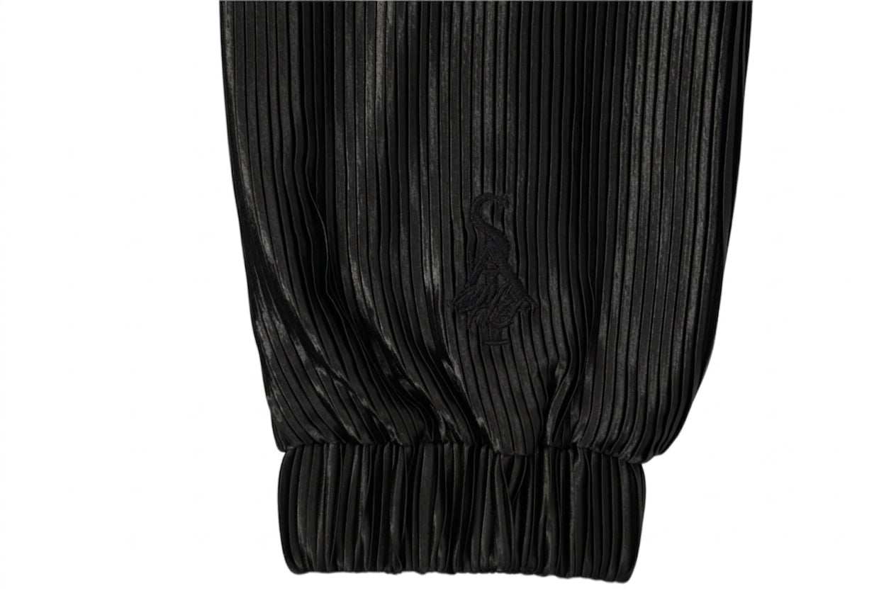 SIA HER RELAXED PLISSE JACKET (BLACK)