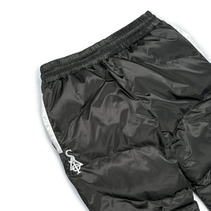 
                  
                    Load image into Gallery viewer, SIA &amp;quot;BLACK&amp;quot; PUFFER WING PANTS
                  
                