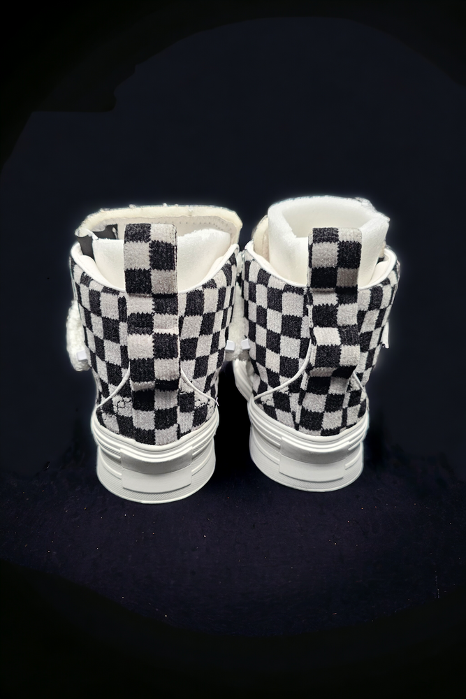 
                  
                    Load image into Gallery viewer, SIA KIDS &amp;quot;BLACK N WHITE CHECKERED &amp;quot; RERUN HIGH
                  
                