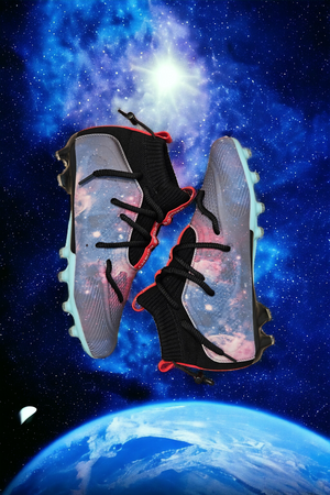 
                  
                    Load image into Gallery viewer, SIA VULTURE CLEAT &amp;quot;GALAXY&amp;quot; MID
                  
                