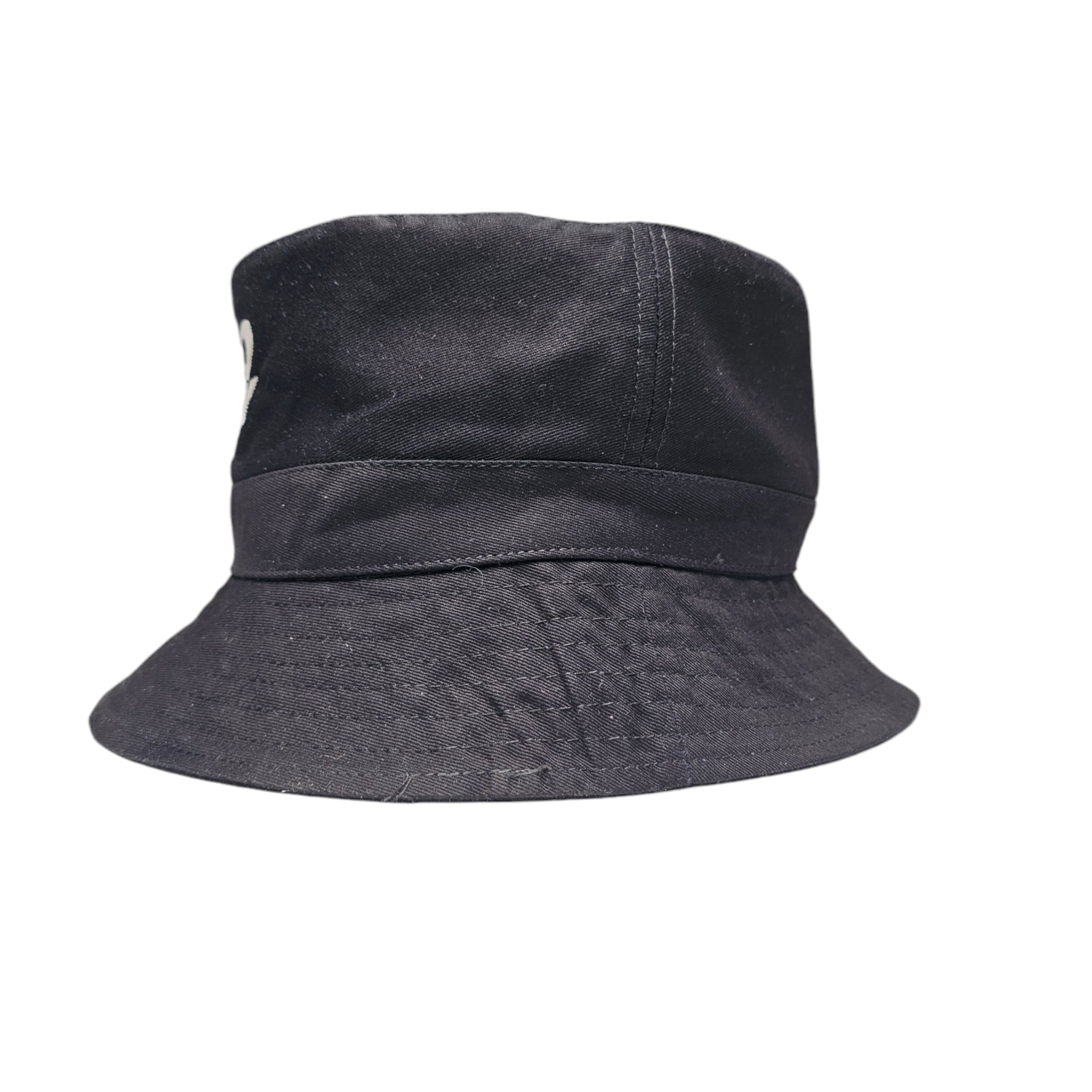 FW/24 SIA "OREO GLOW" BUCKET HAT