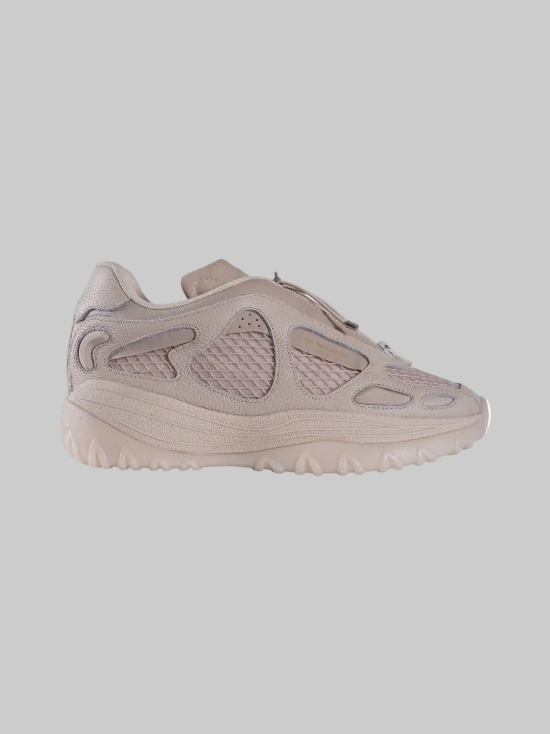 SSR V3 LX (Cream) (FINAL CHARGE - SIA IN ADVANCE)