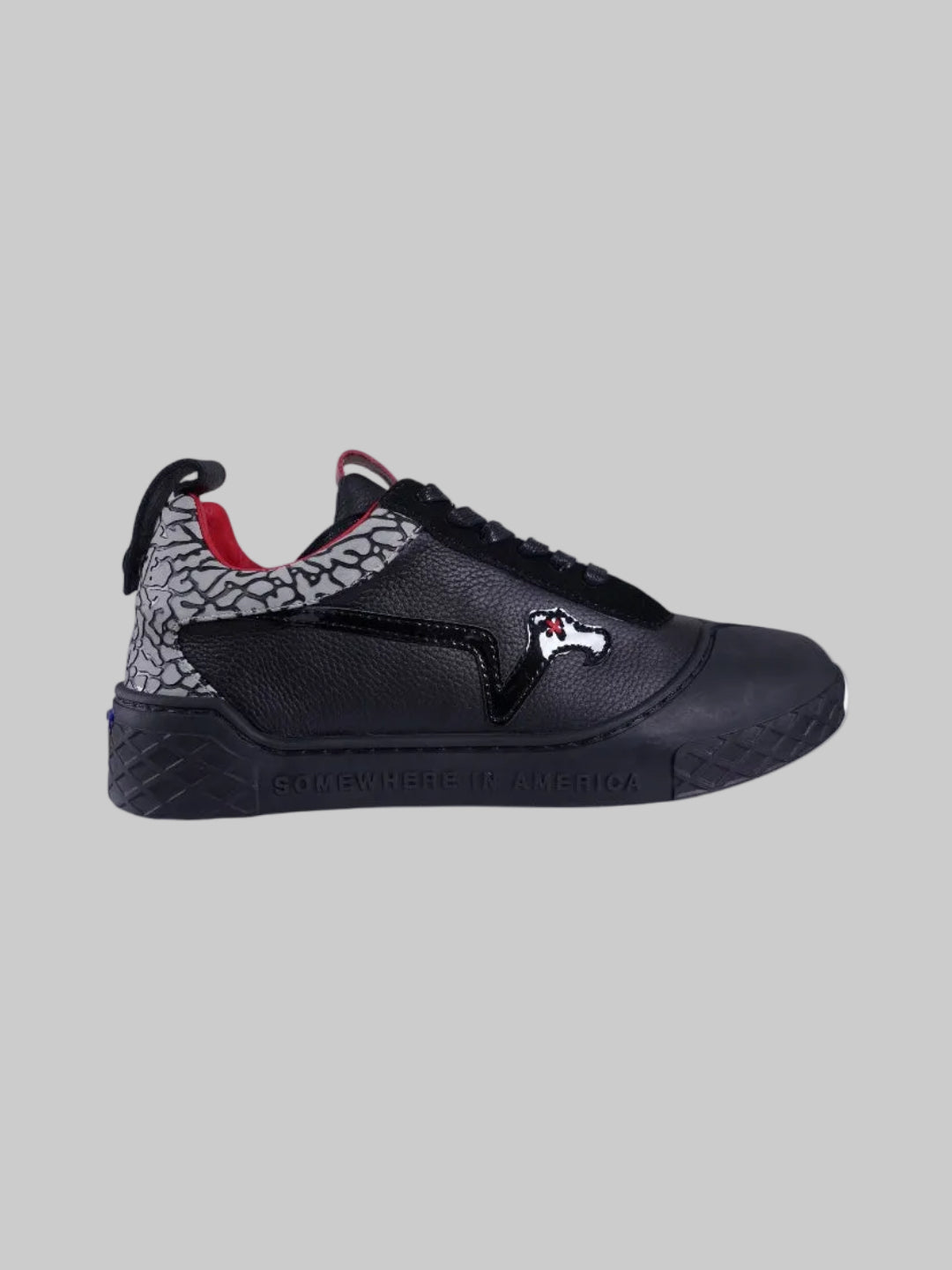 VULTR KICKFLIP (BLACK CEMENT)