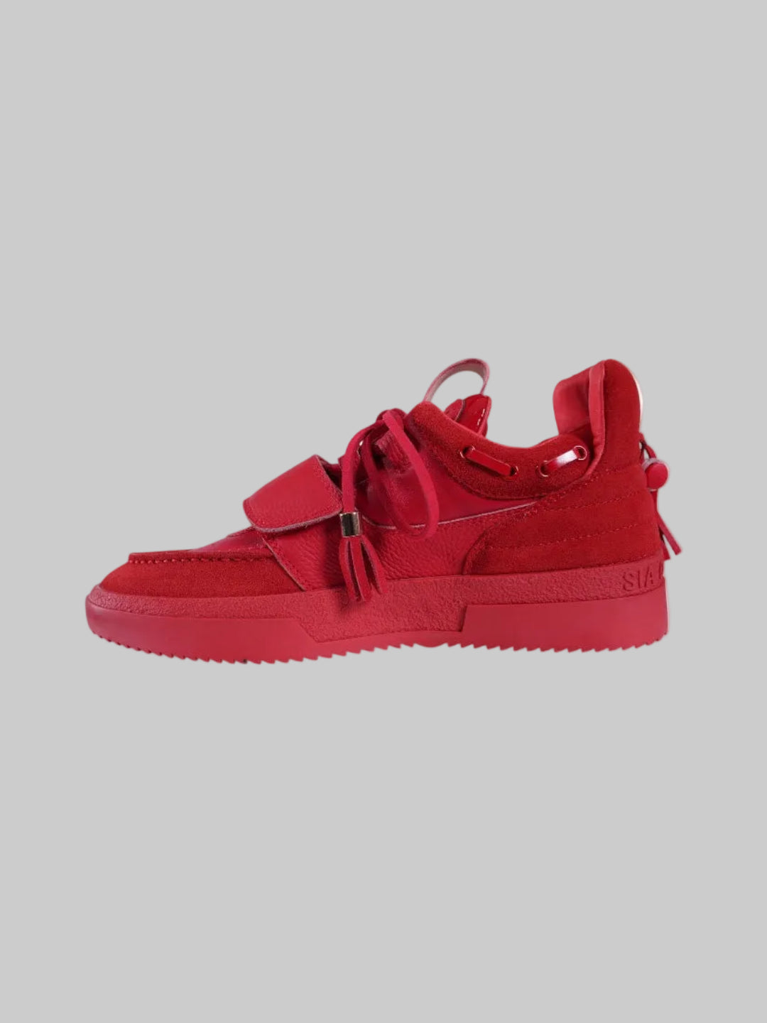 YACHT CLUB (RED OCTOBER) (BACK2SCHOOL)