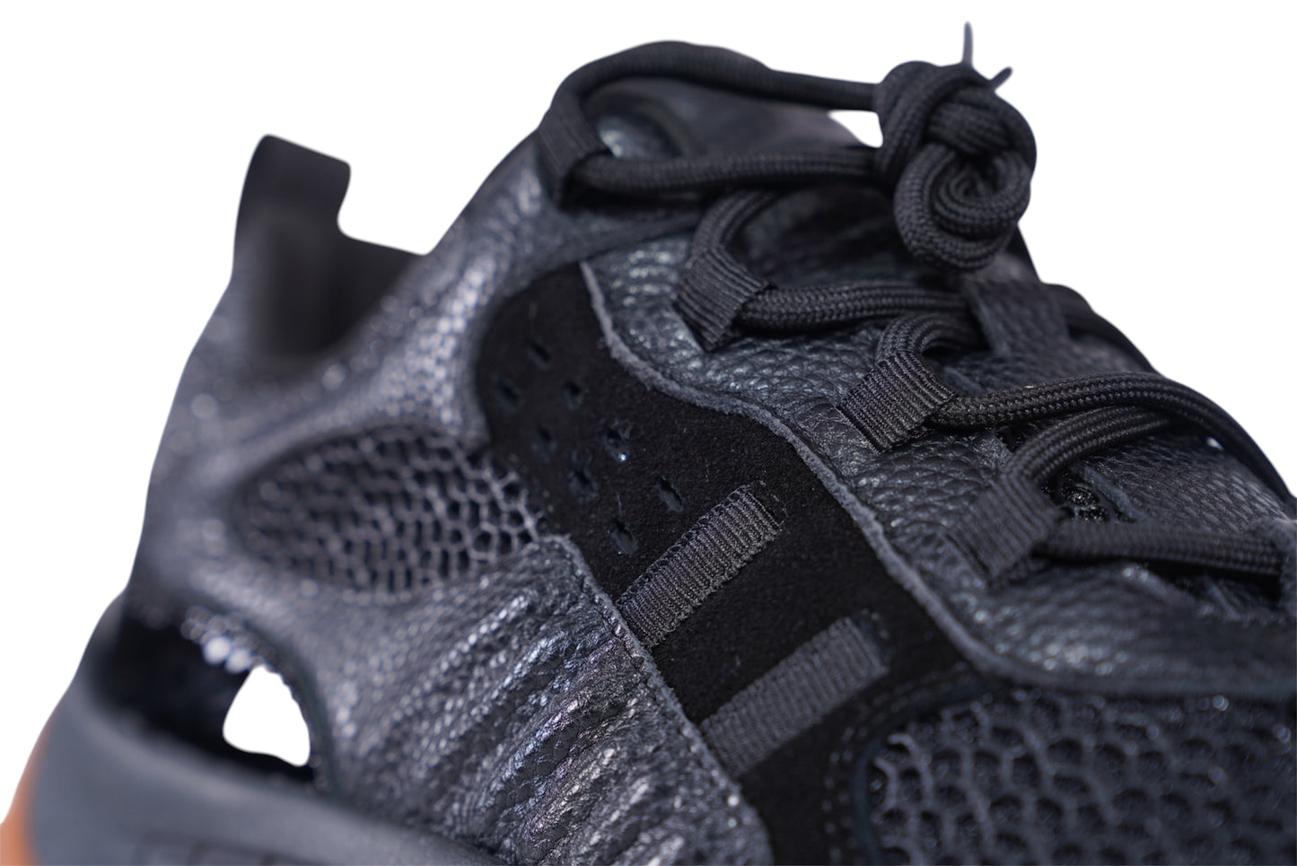 EVO TRNR V2 (Black ICE) (RESERVATION - SIA IN ADVANCE)