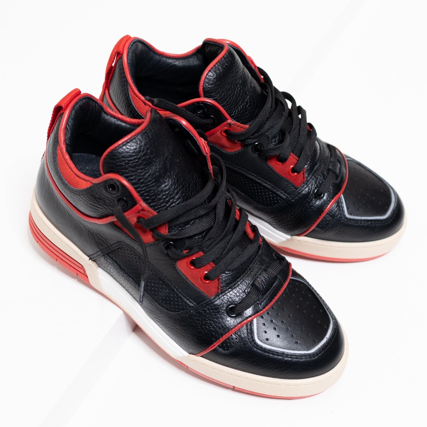RETRO MID (Bred)