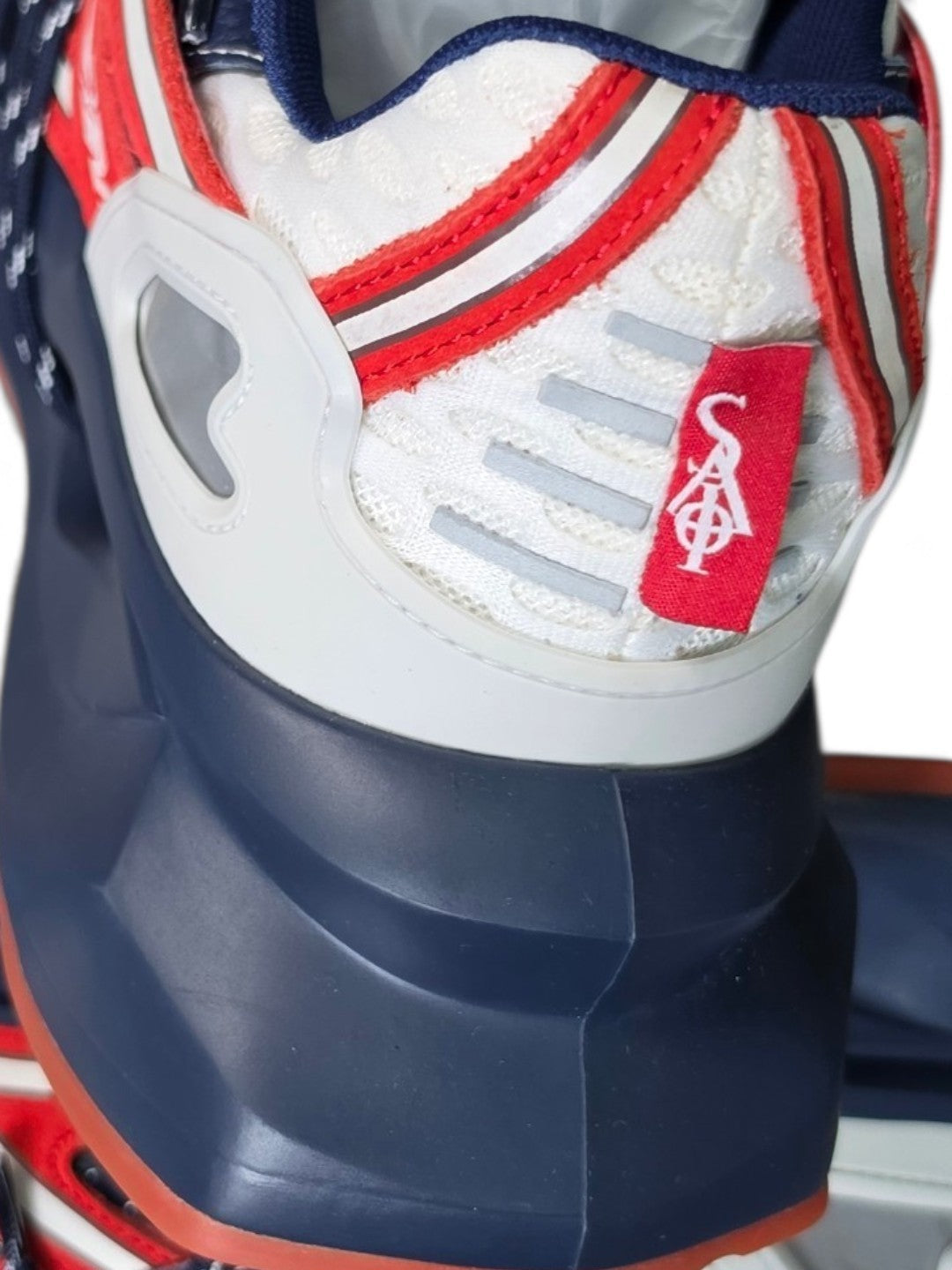 XSV SNEAKER (DREAMTEAM)