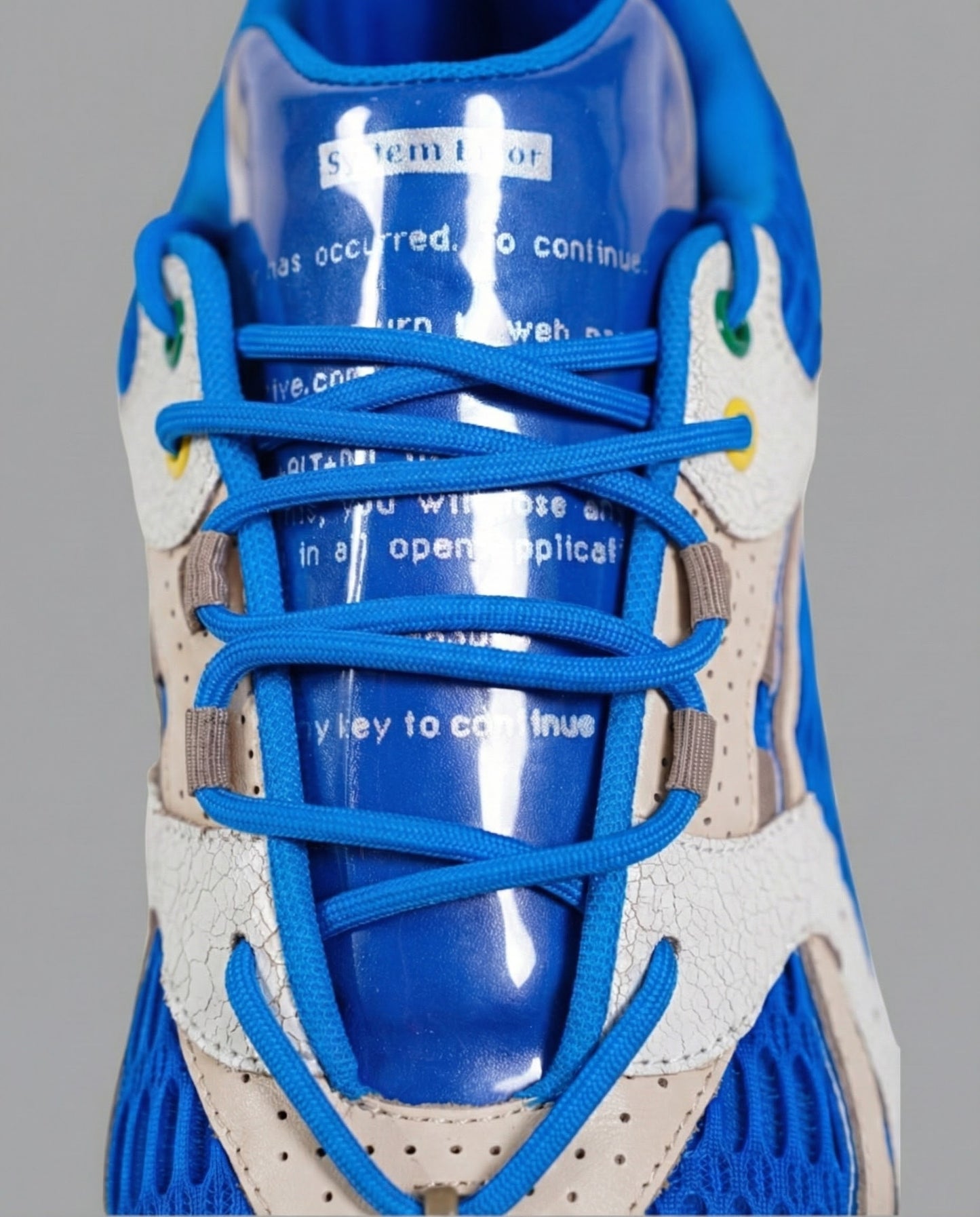 "SIAPPLE" Y2K RUNNER