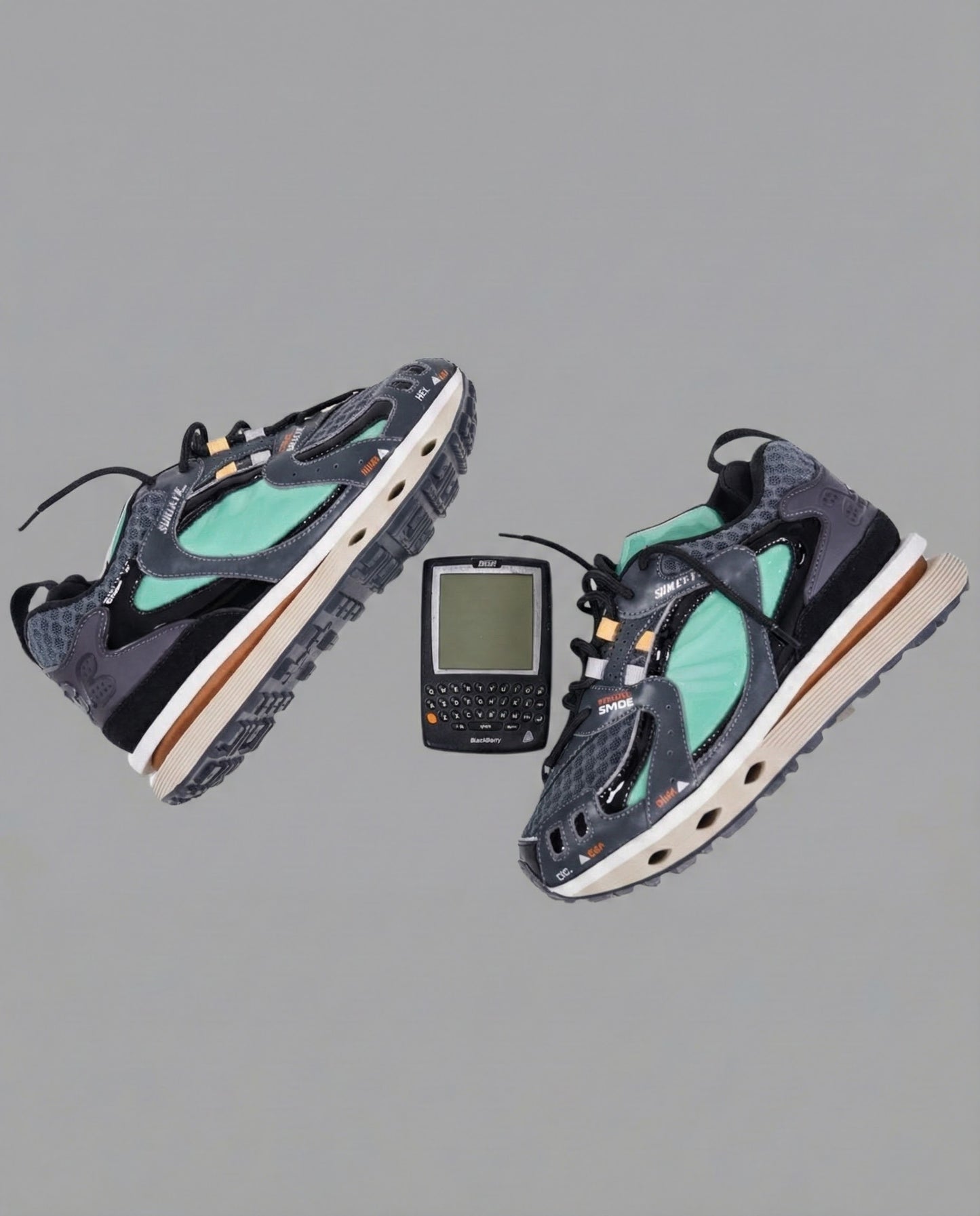 "SIABERRY" Y2K RUNNER