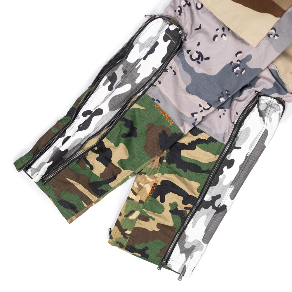 
                  
                    Load image into Gallery viewer, SIA &amp;quot;WHAT THE CAMO&amp;quot; CARGO SIDE ZIP PANTS
                  
                